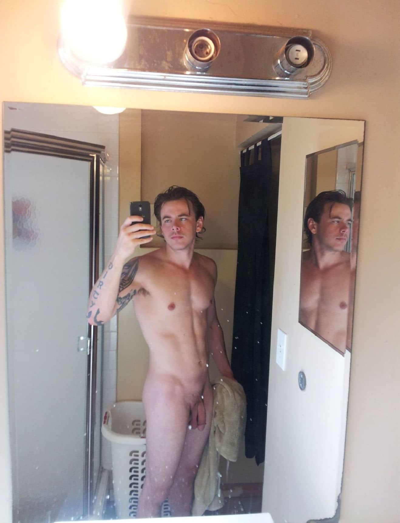 shower men naked selfie