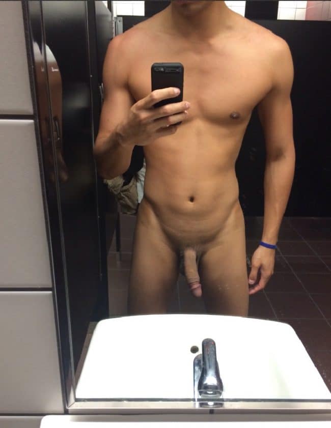 Nude Man Selfie
