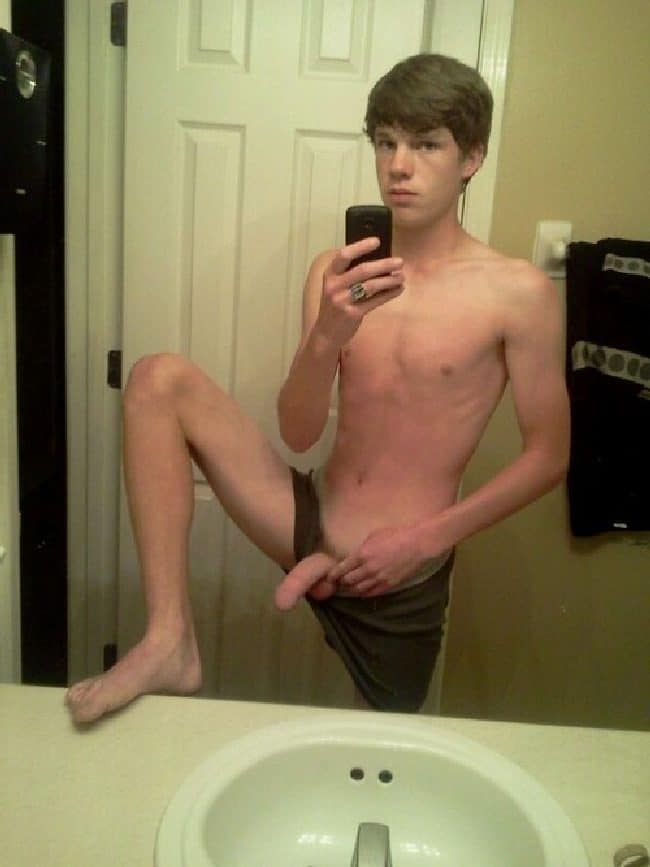 Horny Twink