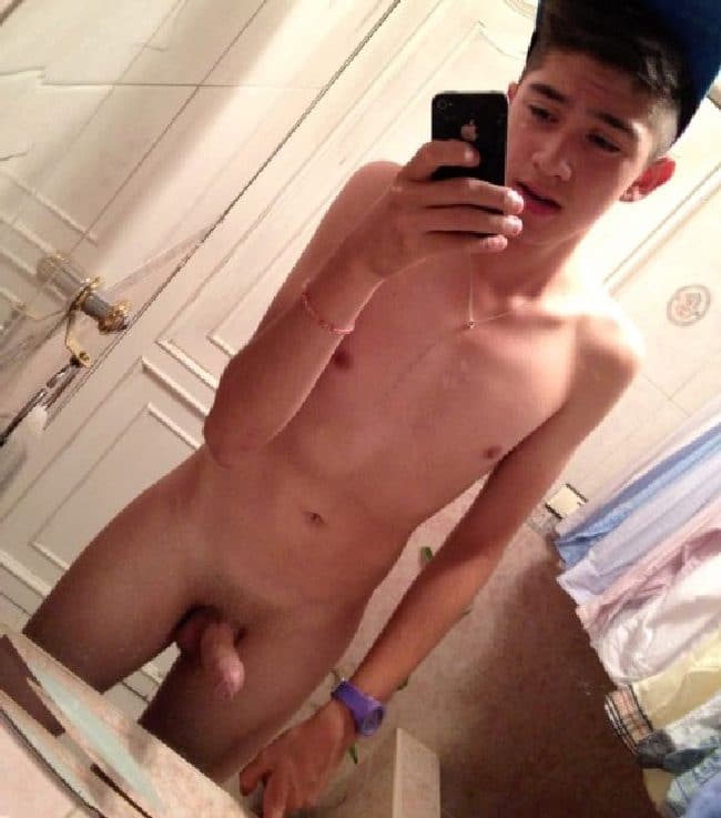 Nude Twink Nice Cock